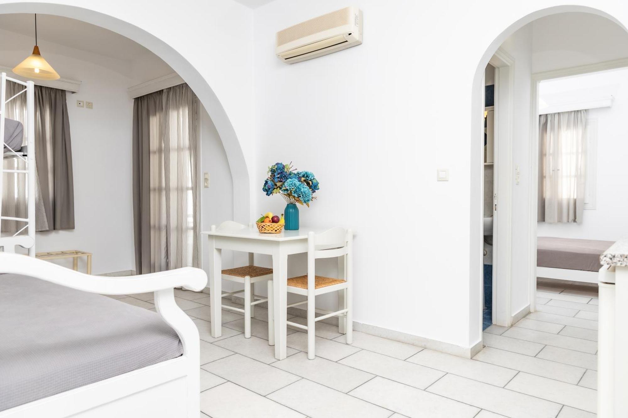 Depis Studios & Apartments Naxos City Extérieur photo