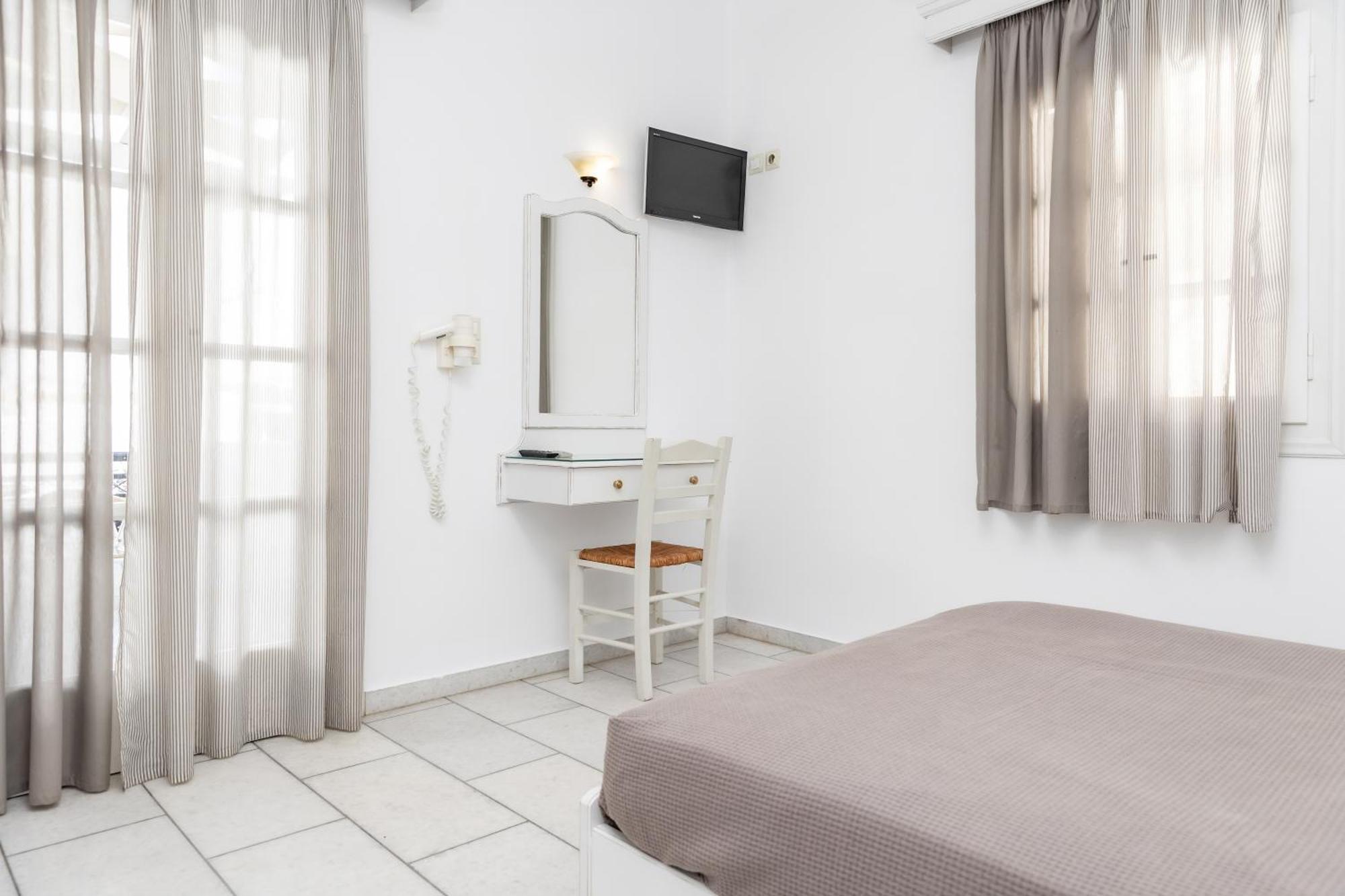 Depis Studios & Apartments Naxos City Extérieur photo