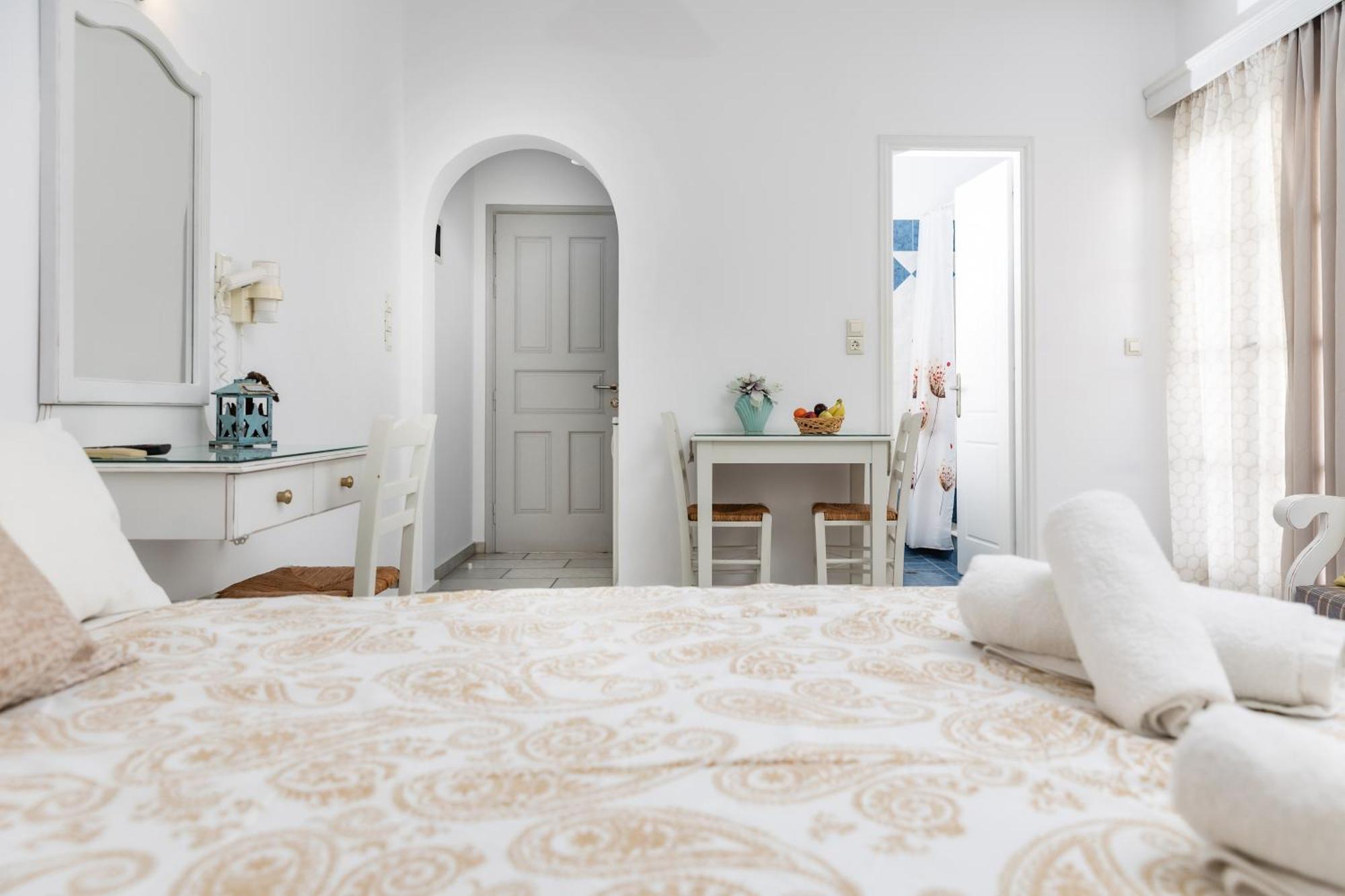 Depis Studios & Apartments Naxos City Extérieur photo