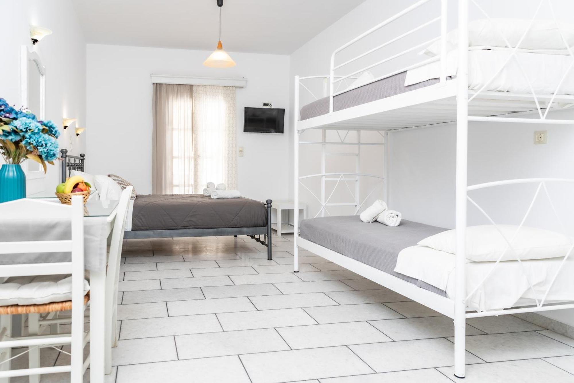Depis Studios & Apartments Naxos City Extérieur photo