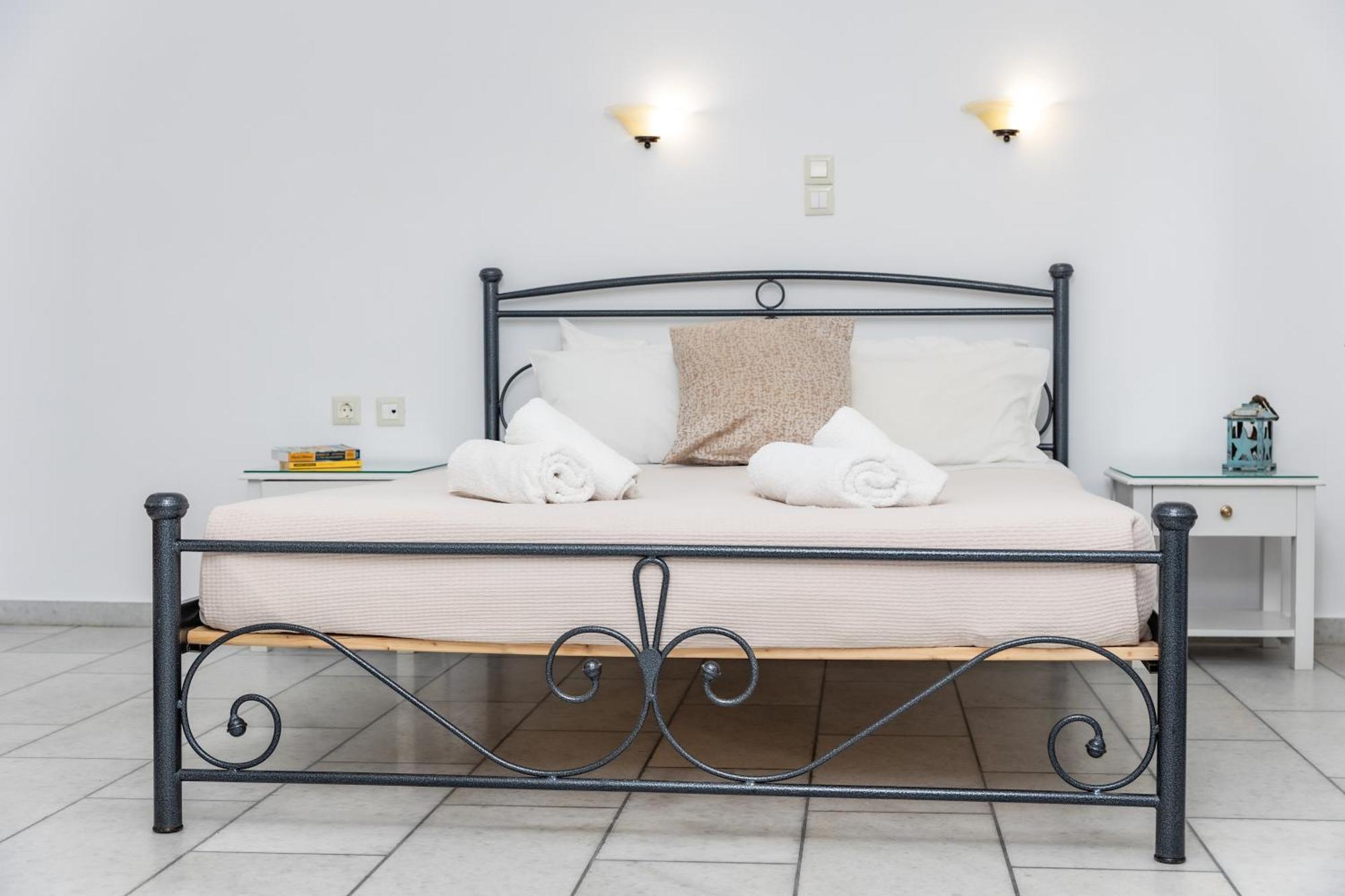 Depis Studios & Apartments Naxos City Extérieur photo