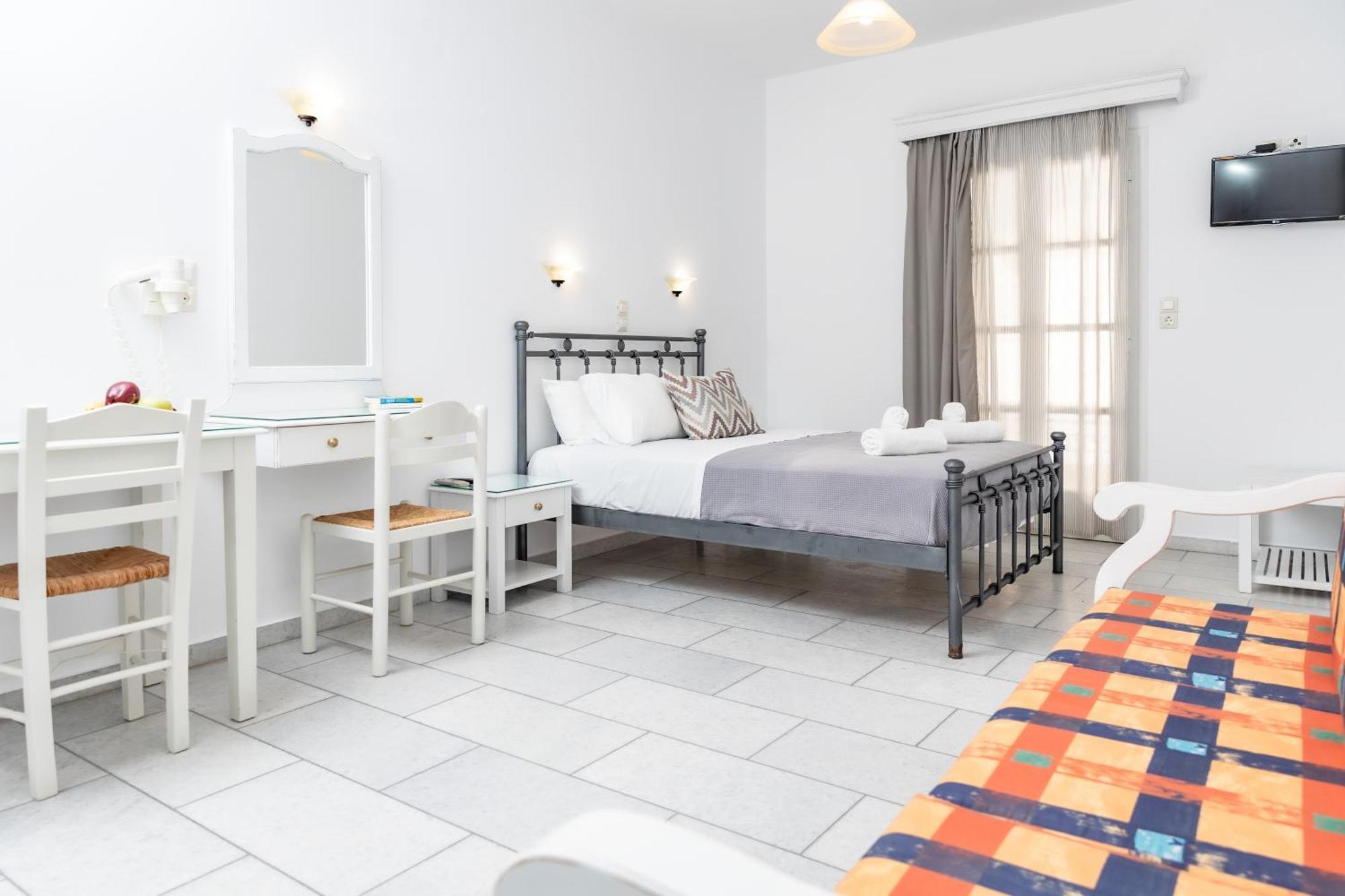 Depis Studios & Apartments Naxos City Extérieur photo