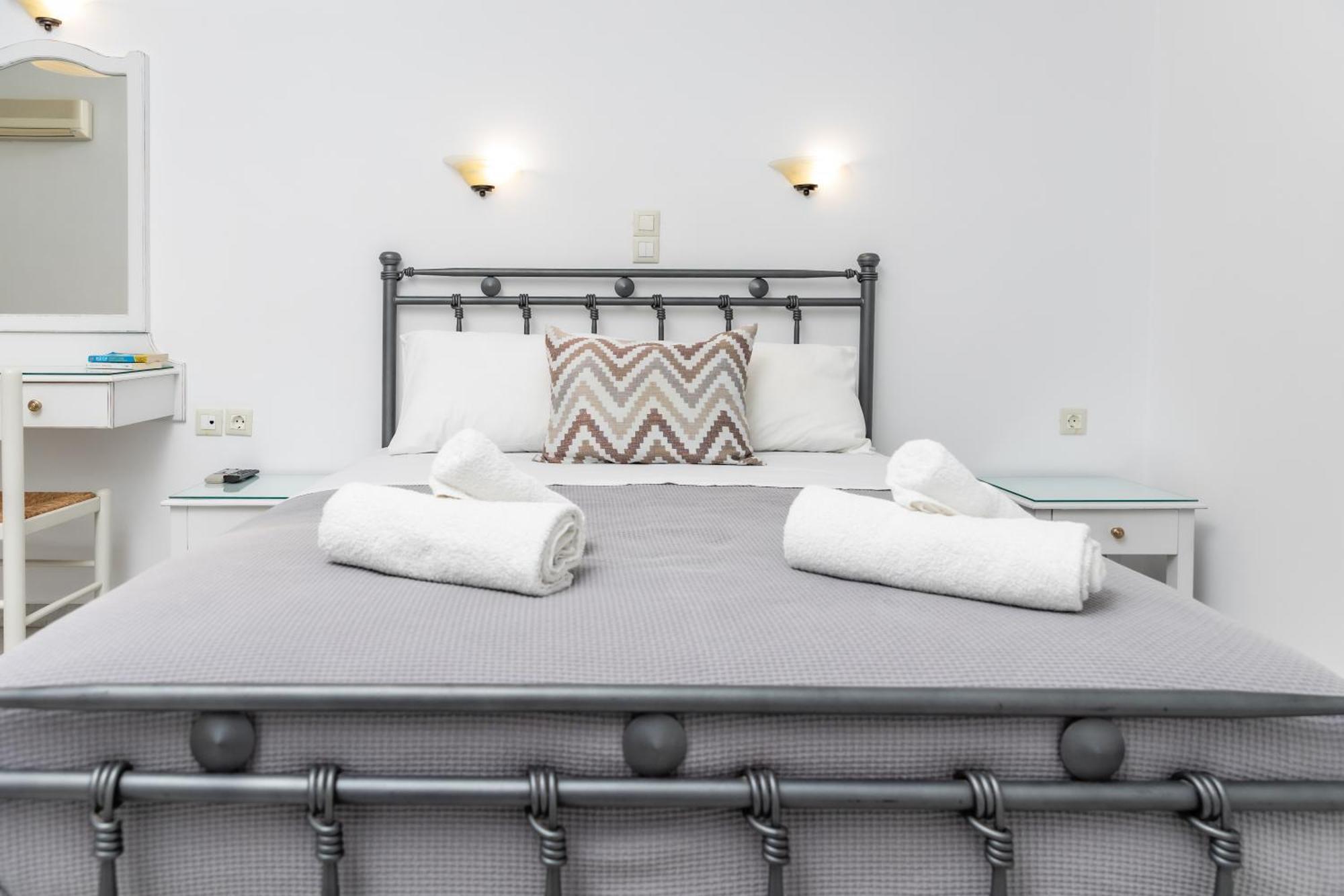 Depis Studios & Apartments Naxos City Extérieur photo